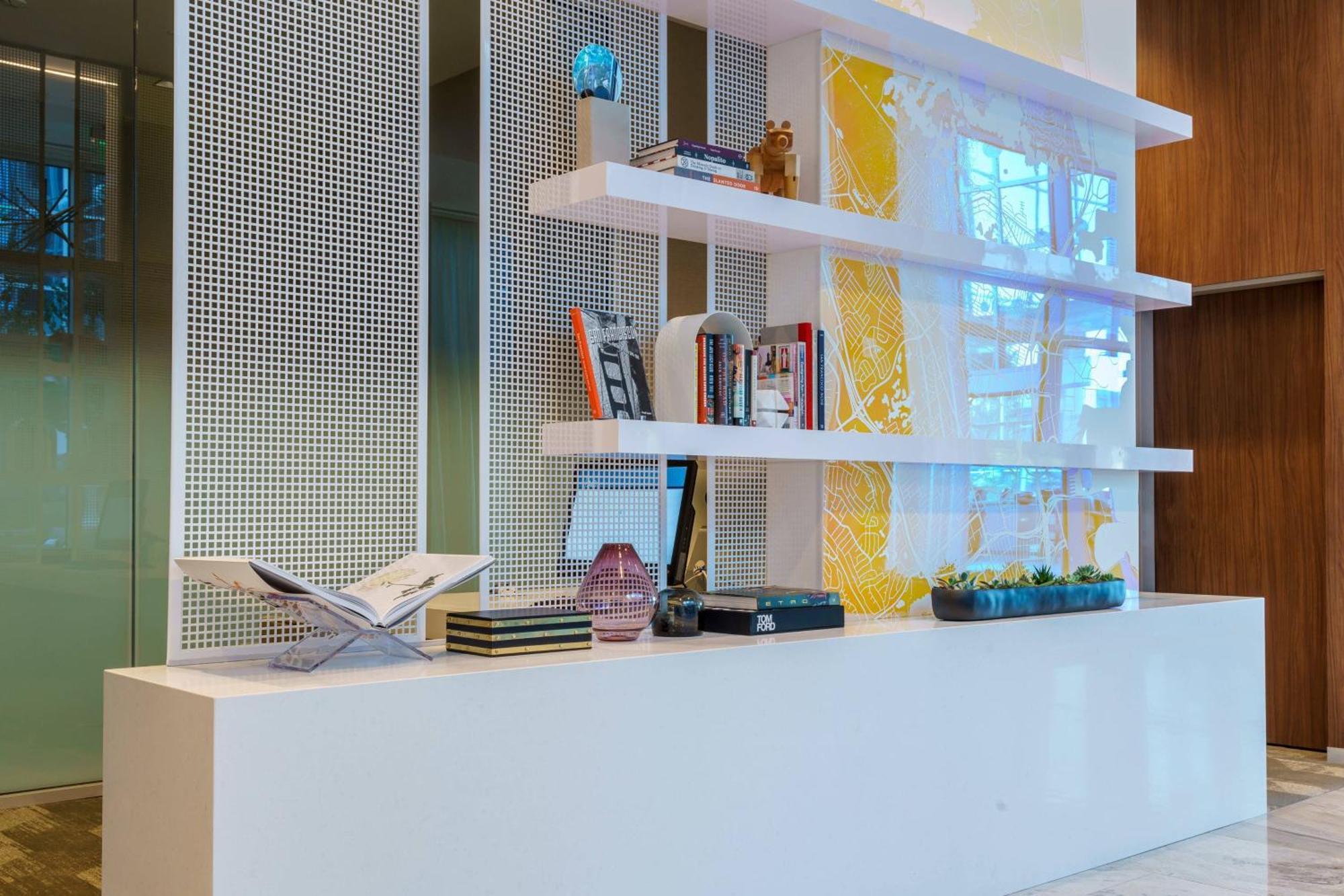 Ac By Marriott San Francisco Airport/oyster Point Waterfront 4*