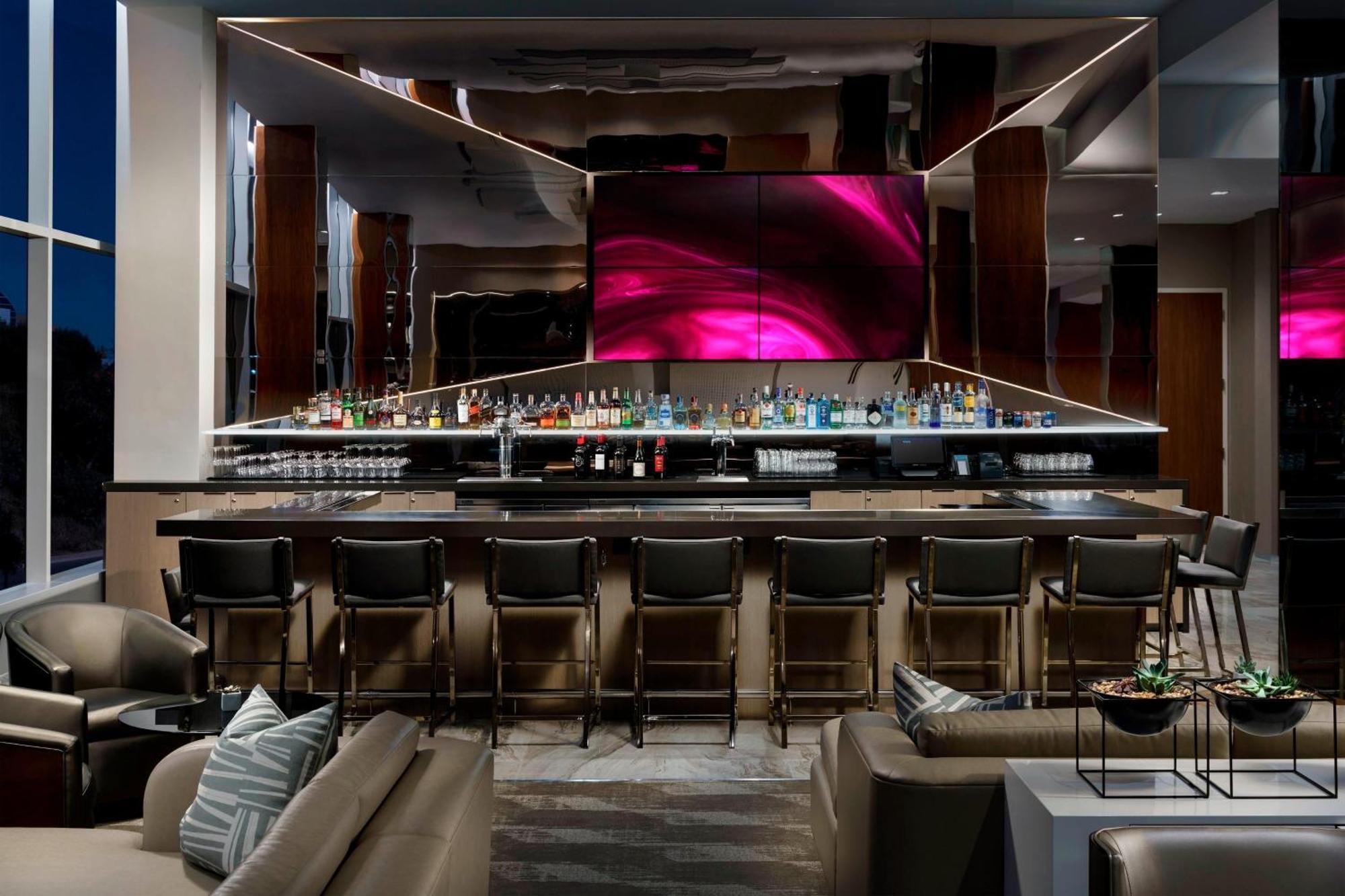 Hotel Ac By Marriott San Francisco Airport/oyster Point Waterfront 4*